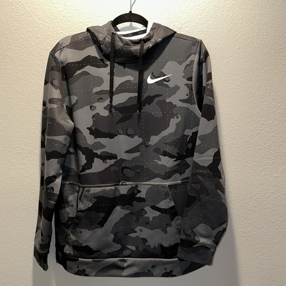 Nike Men's Therma-FIT Pullover Camo Training Hoodie M DD1757-084 - Picture 7 of 12